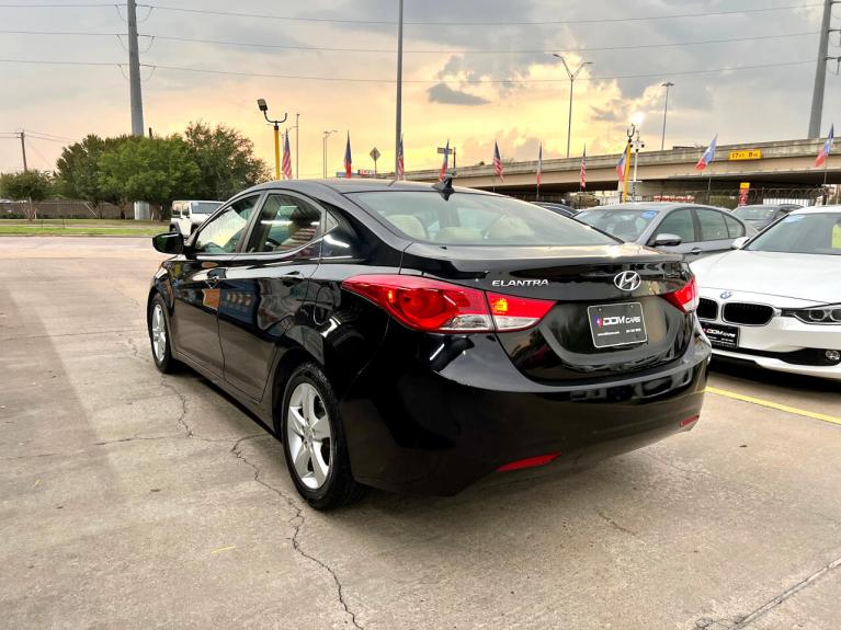 Used 2011 Hyundai Elantra Limited for sale $9,995 at AAN Master 2027 in Gurnee IL 60031 5