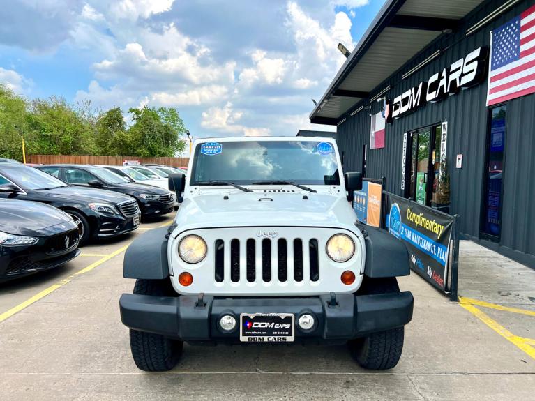 Used 2010 Jeep Wrangler Sport 4WD for sale $16,995 at AAN Master 2027 in Gurnee IL 60031 3