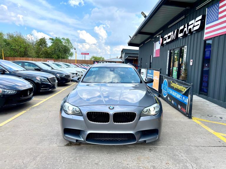 Used 2013 BMW M5 Sedan for sale $27,995 at AAN Master 2027 in Gurnee IL 60031 3