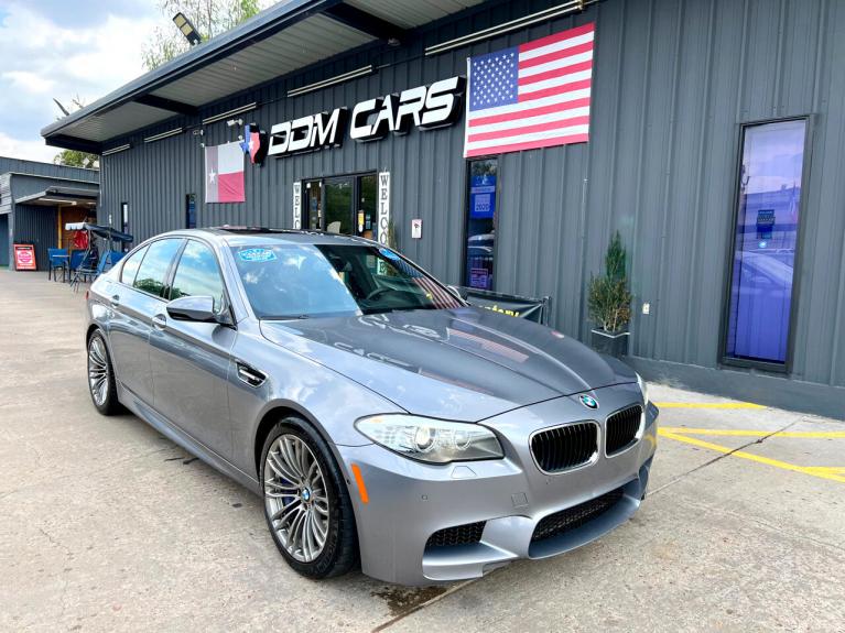 Used 2013 BMW M5 Sedan for sale $27,995 at AAN Master 2027 in Gurnee IL 60031 1