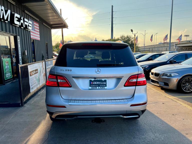 Used 2013 Mercedes-Benz M-Class ML350 4MATIC for sale $13,995 at AAN Master 2027 in Gurnee IL 60031 6